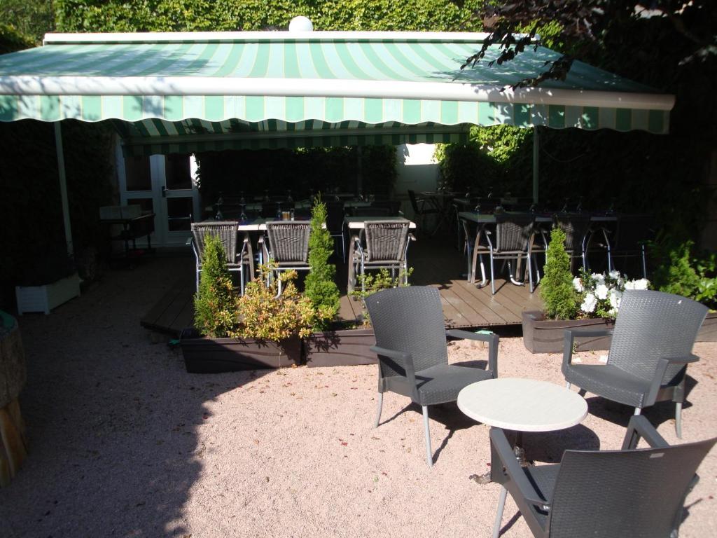 Tronget Hotel Du Commerce חדר תמונה