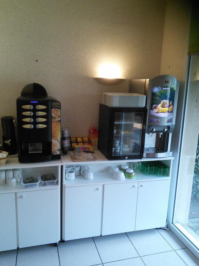 Tronget Hotel Du Commerce מראה חיצוני תמונה