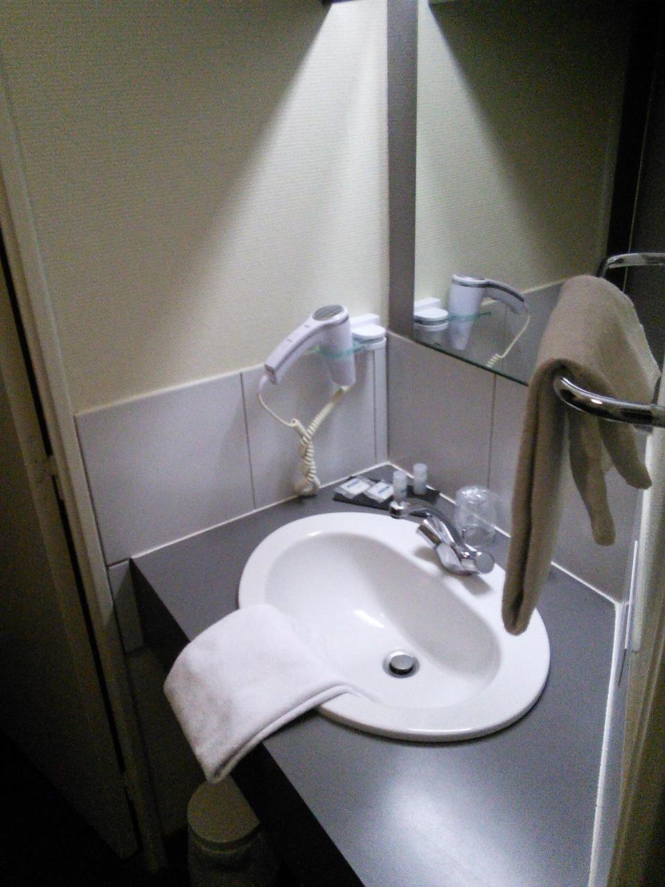 Tronget Hotel Du Commerce מראה חיצוני תמונה